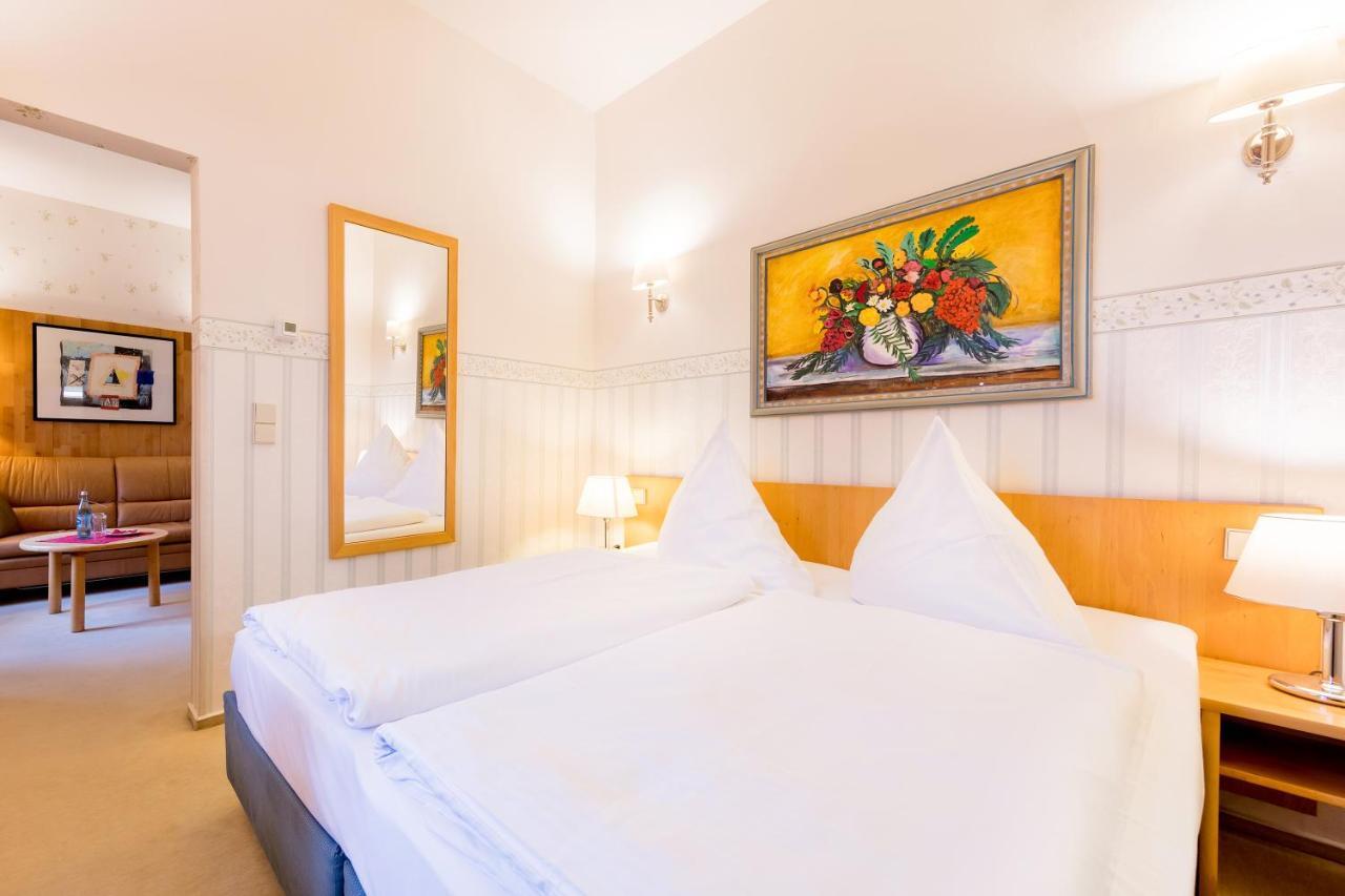 Schlosshotel Eyba Бад Бланкенбург Екстериор снимка