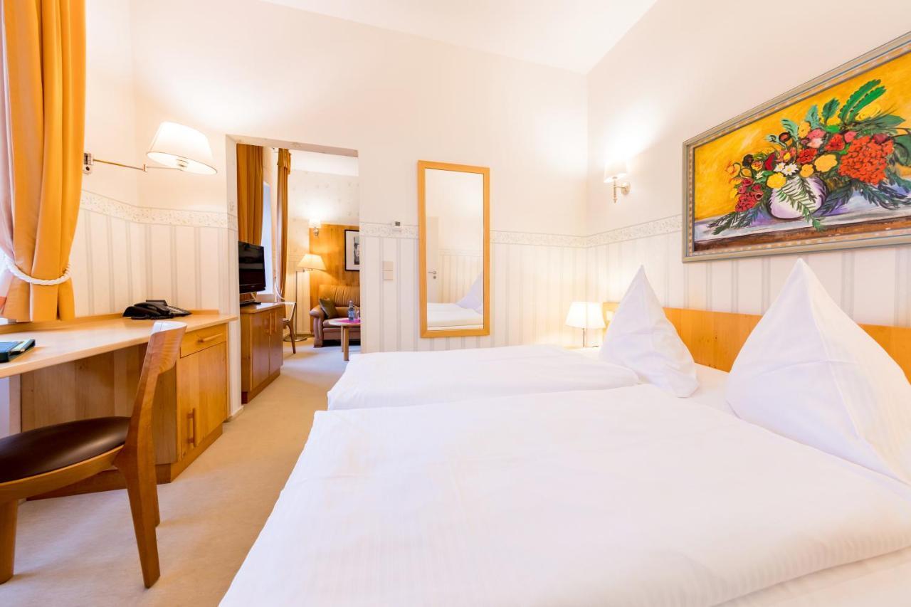 Schlosshotel Eyba Бад Бланкенбург Екстериор снимка
