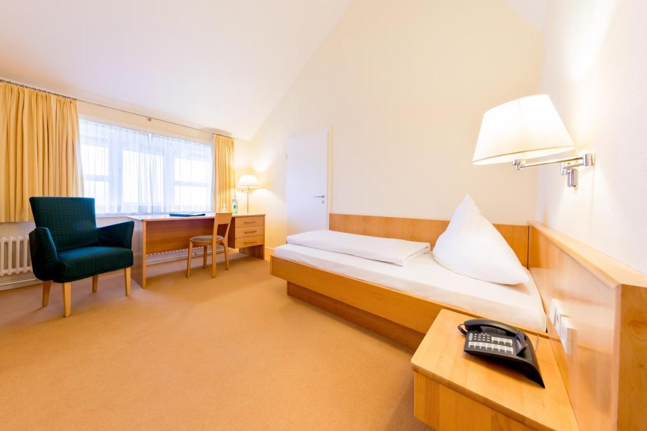 Schlosshotel Eyba Бад Бланкенбург Екстериор снимка